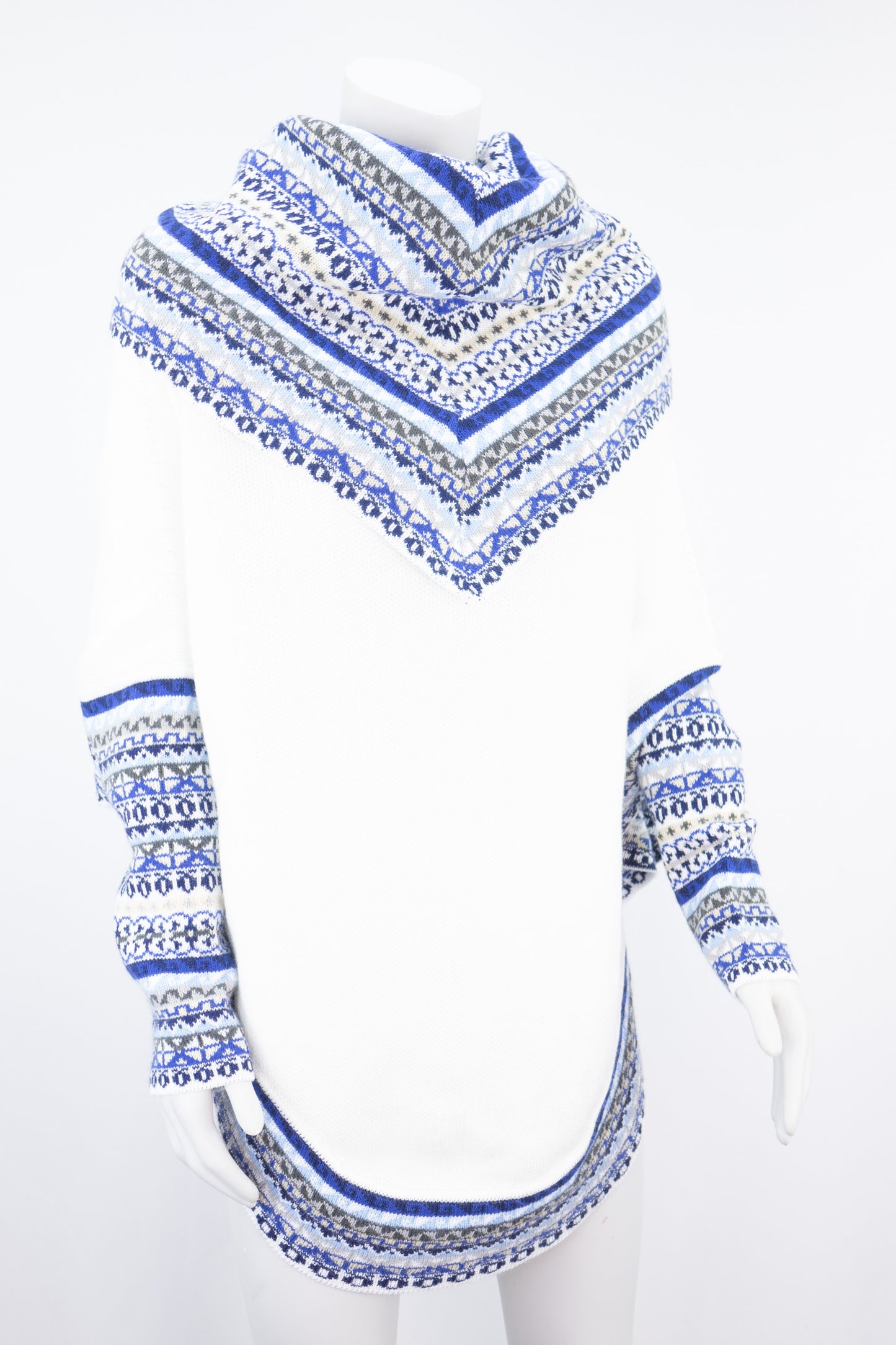 Poncho avec manches et collet Tarjeta