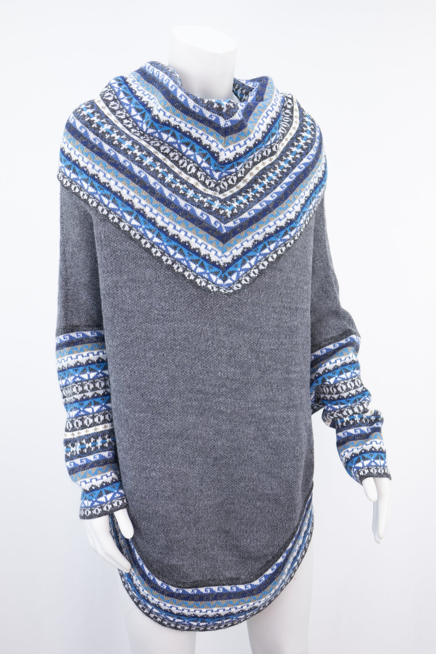 Poncho avec manches et collet Tarjeta