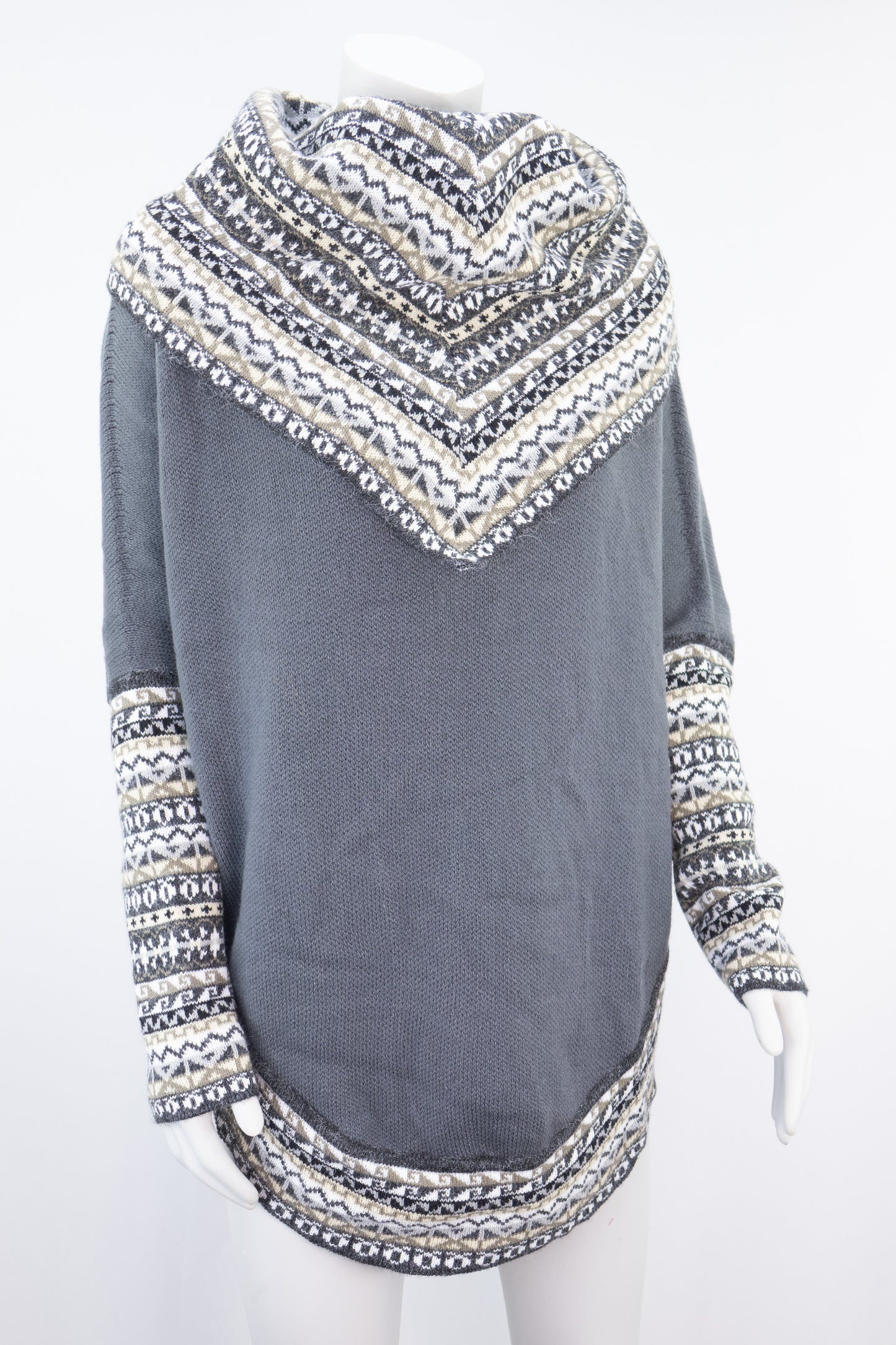 Poncho avec manches et collet Tarjeta