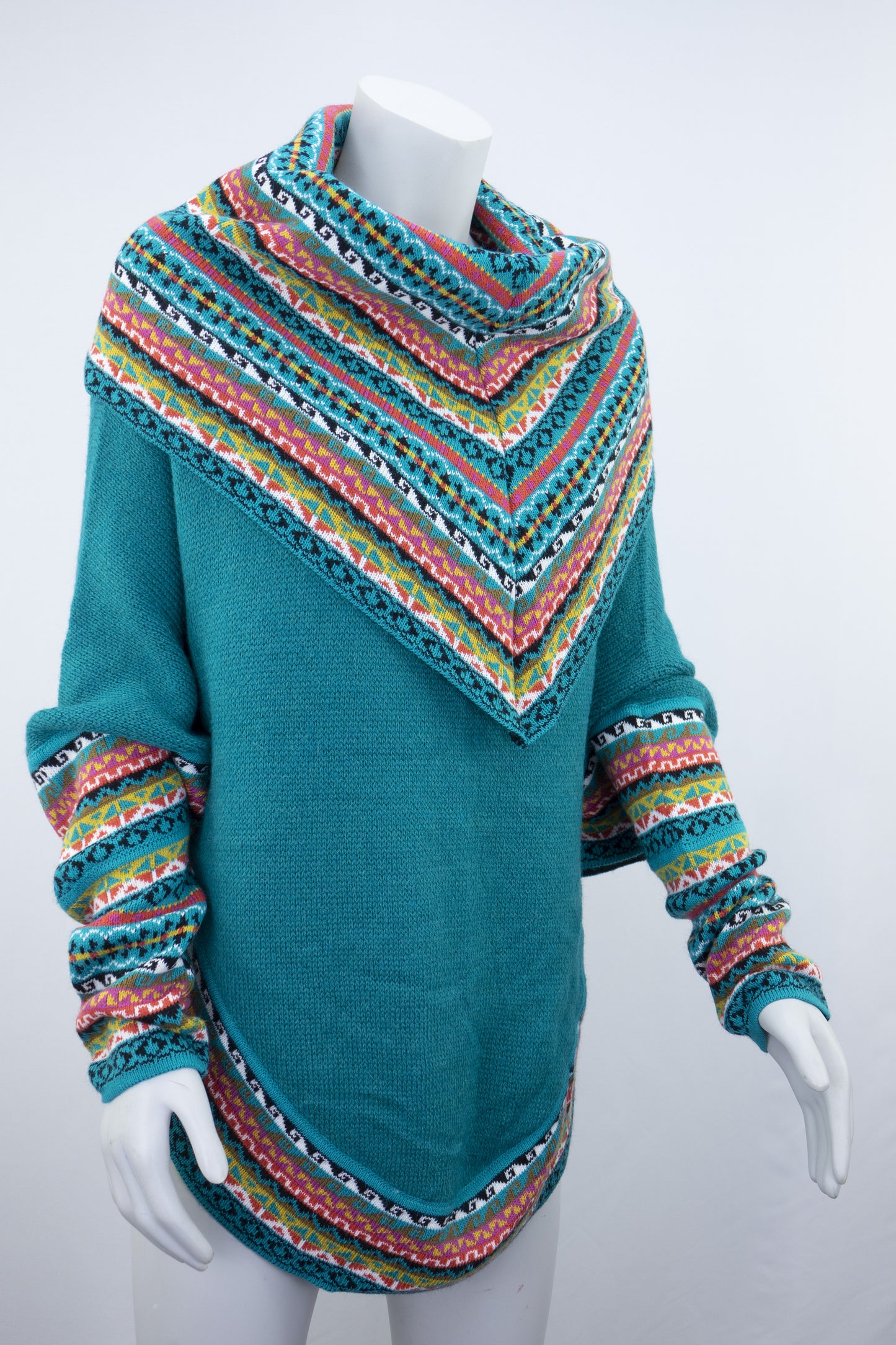 Poncho avec manches et collet Tarjeta