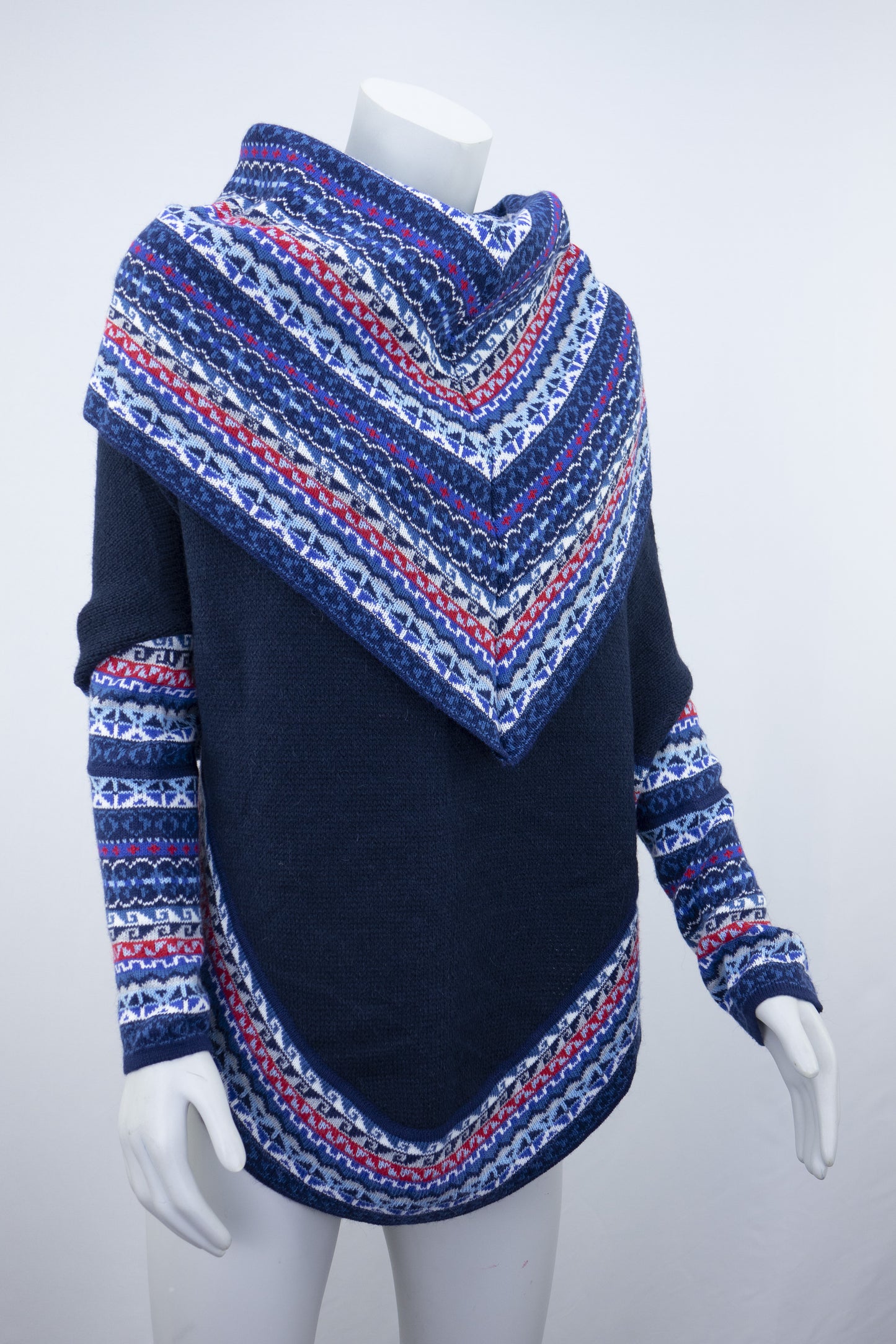 Poncho avec manches et collet Tarjeta