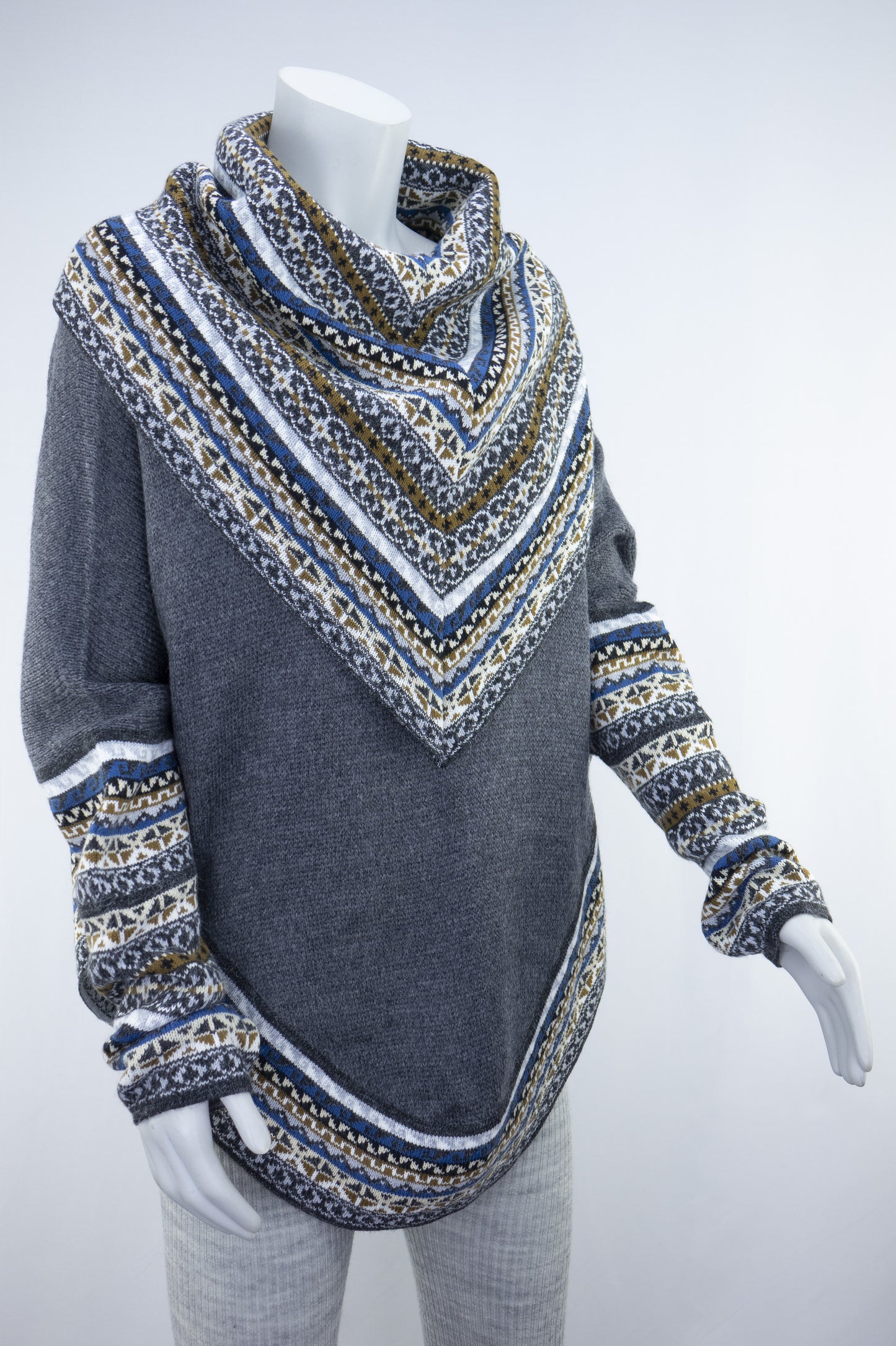 Poncho avec manches et collet Tarjeta