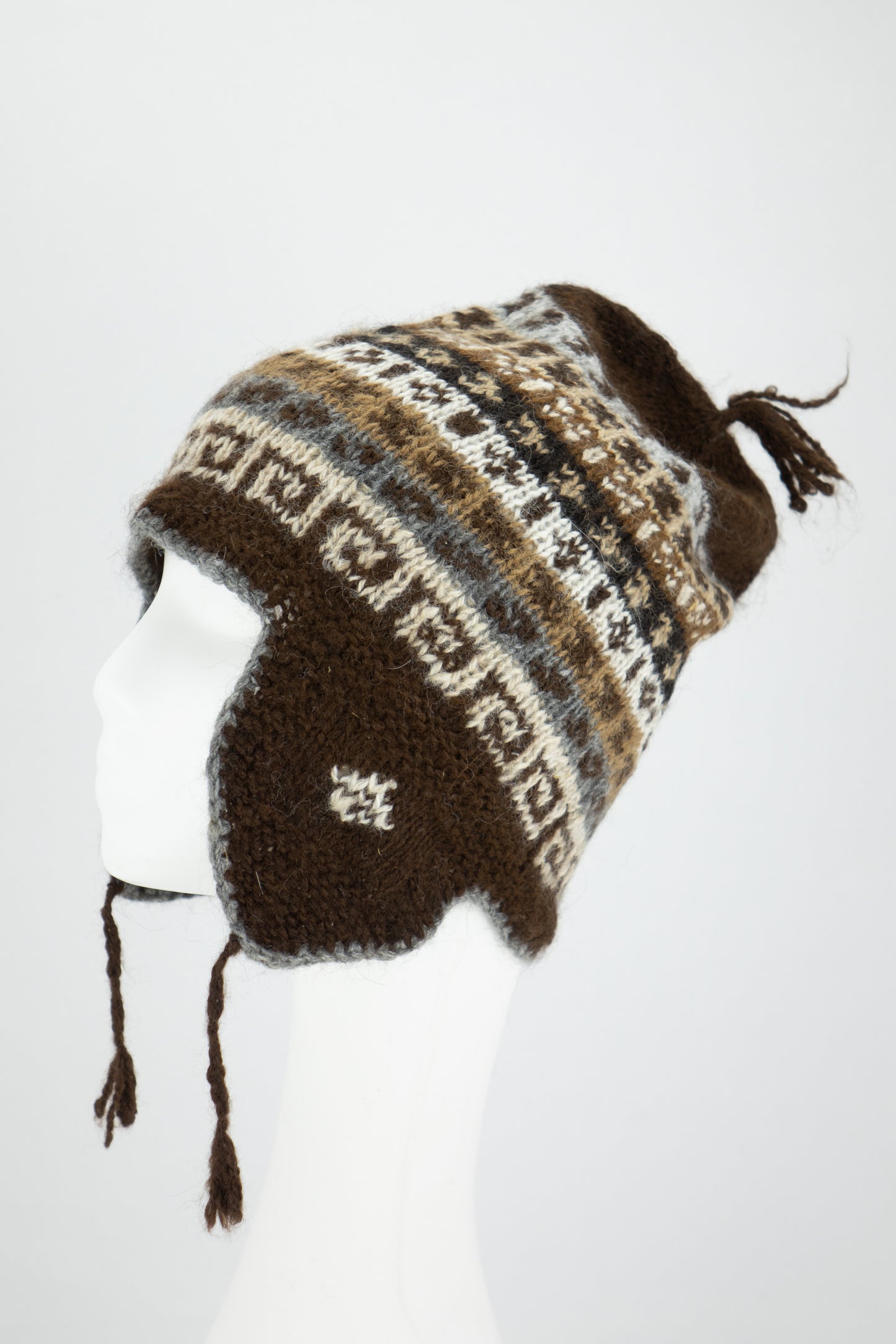 Tuque andine artisanale avec pompon