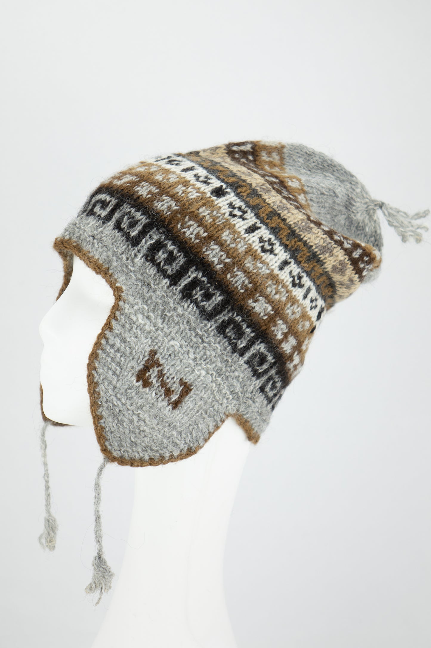 Tuque andine artisanale avec pompon